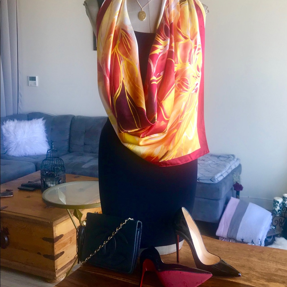 Beautiful 100% silk floral scarf